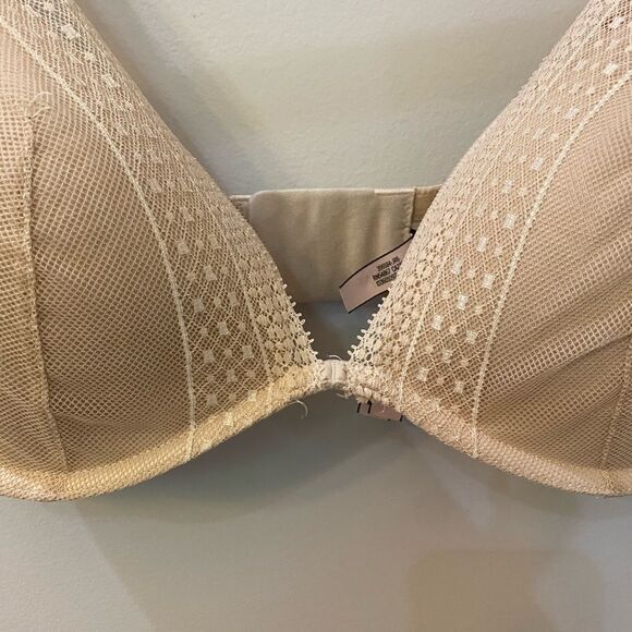 Victoria’s Secret Plunge Plongeant Bra Women Size 34DDD - Picture 2 of 8